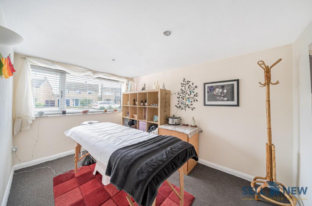 Office/bedroom