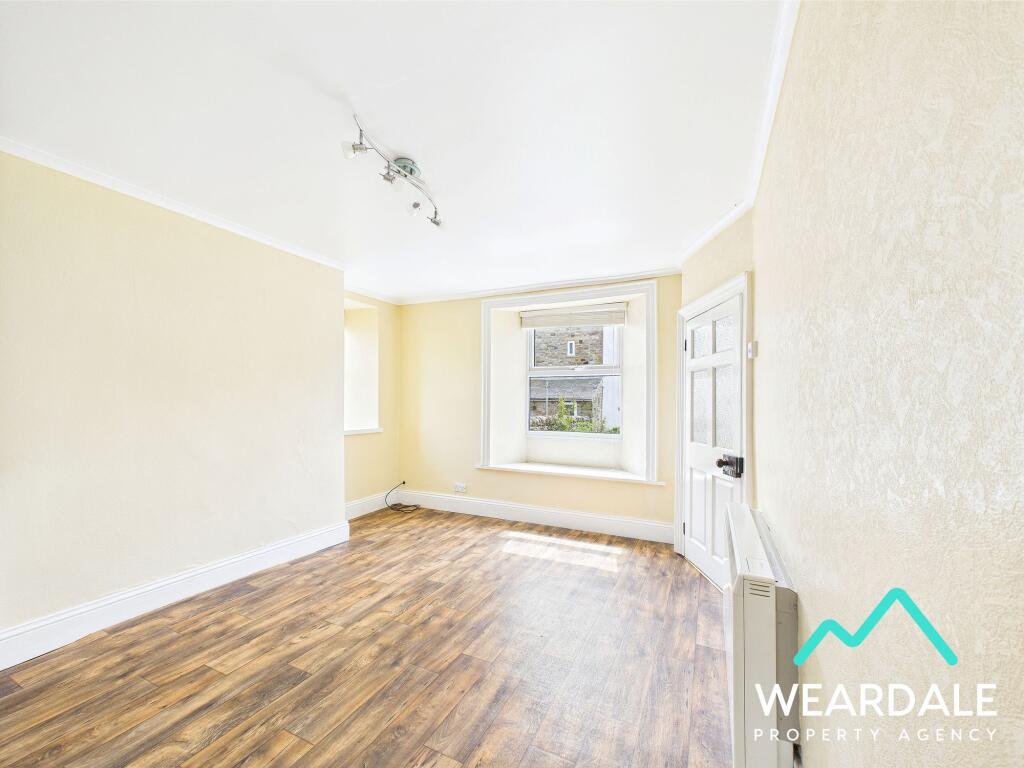 Kitchen/Dining Area