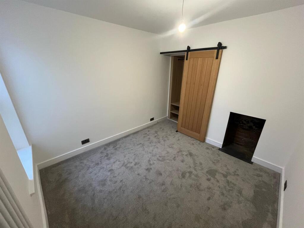 Bedroom 2 alt