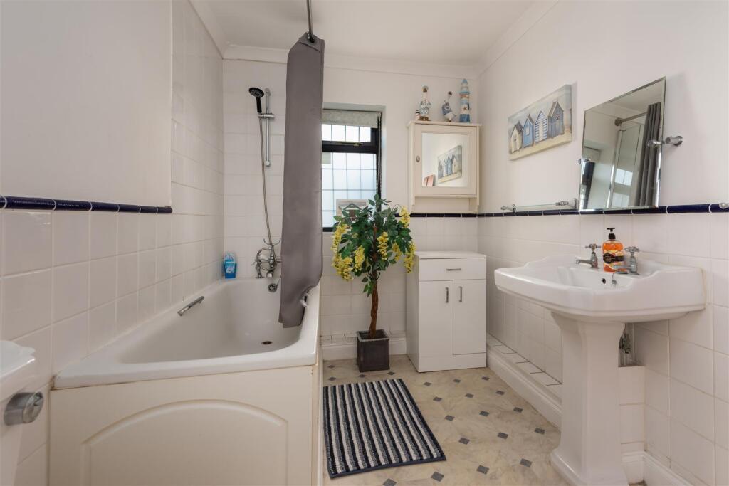 Longtye Drive, Chestfield, Whitstable