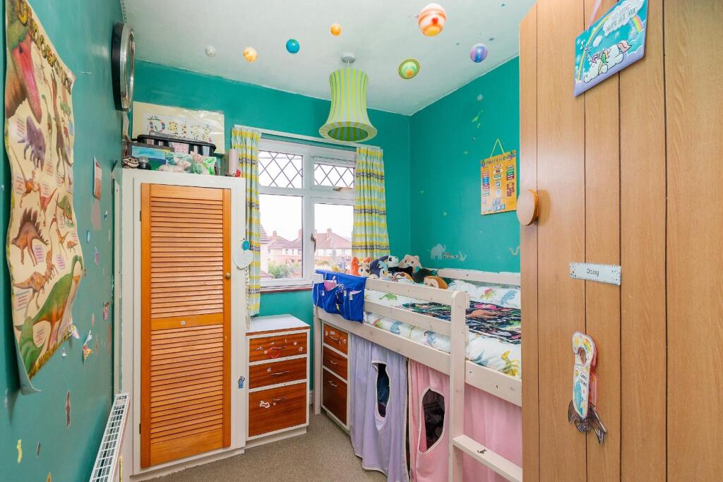 1F7A0HD - Bedroom B.jpg