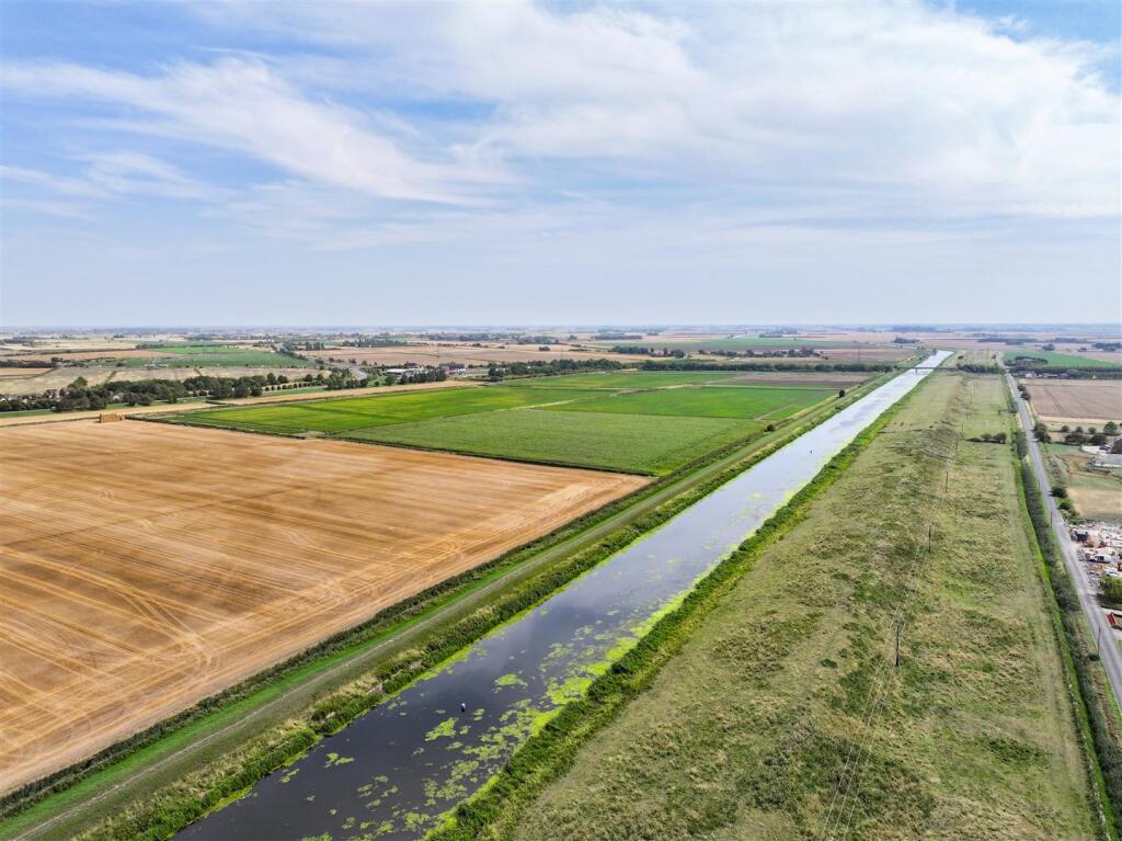 DJI_20250811122745_0023_D.JPG
