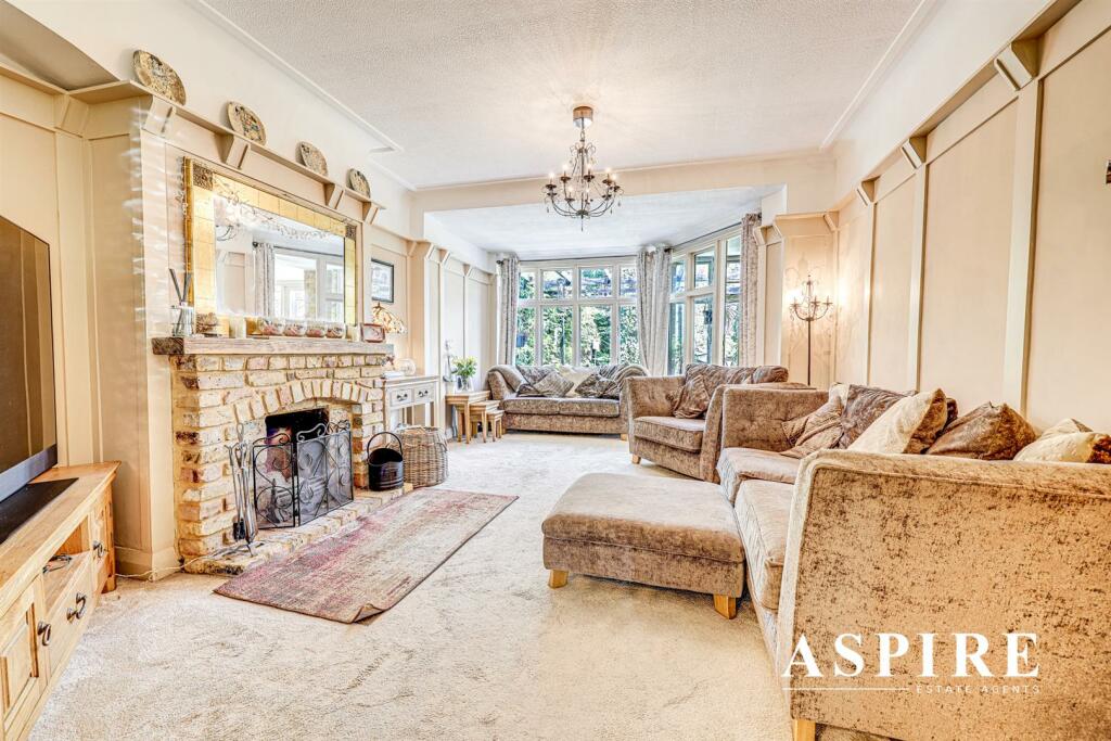 Aspire Benfleet3.jpg