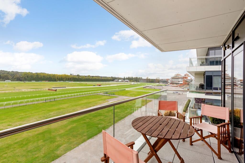 26 Cape Cross Hou...