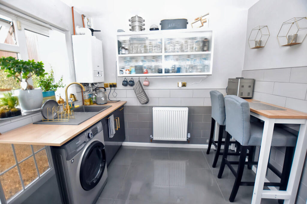 Kitchen 2