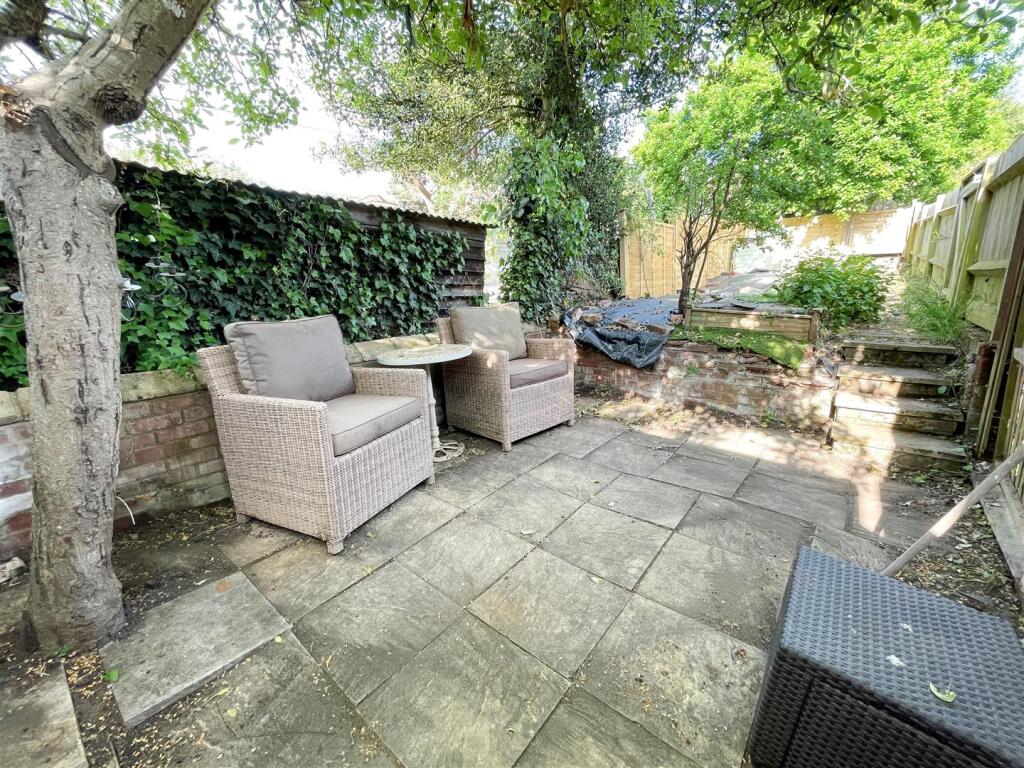 Garden 3.jpg