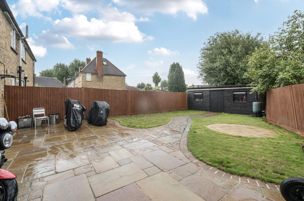 1329490-7-688ba2d...