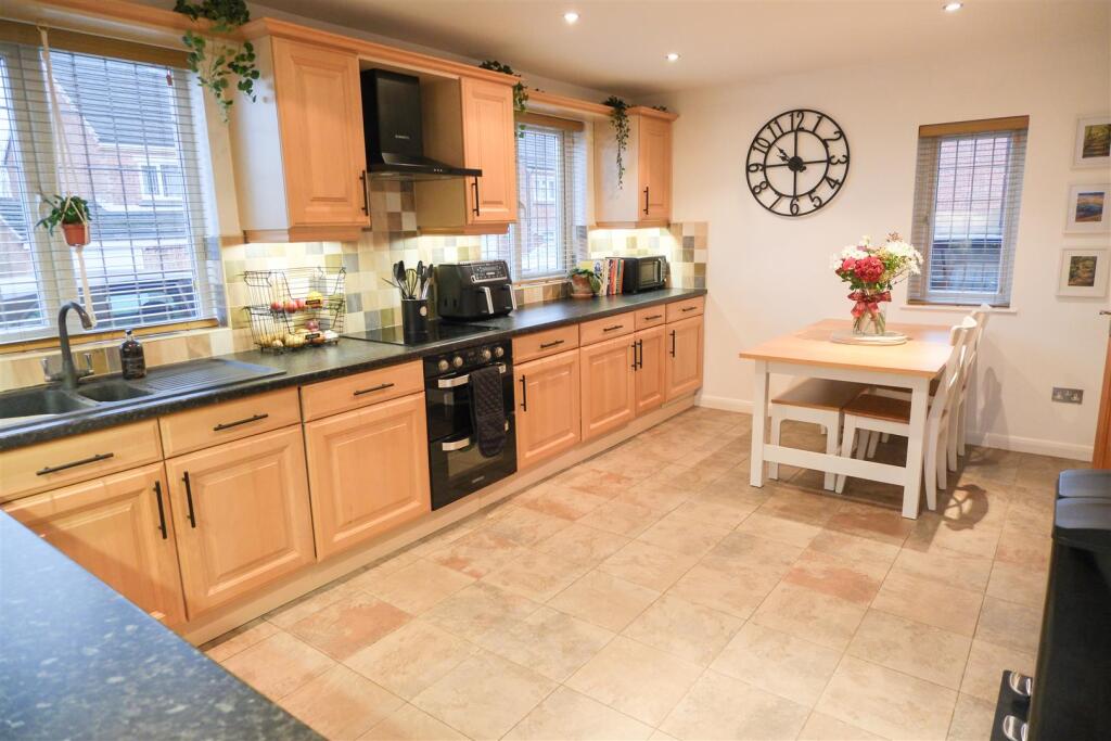 Photo 23-12-2025, 10 54 51.jpg