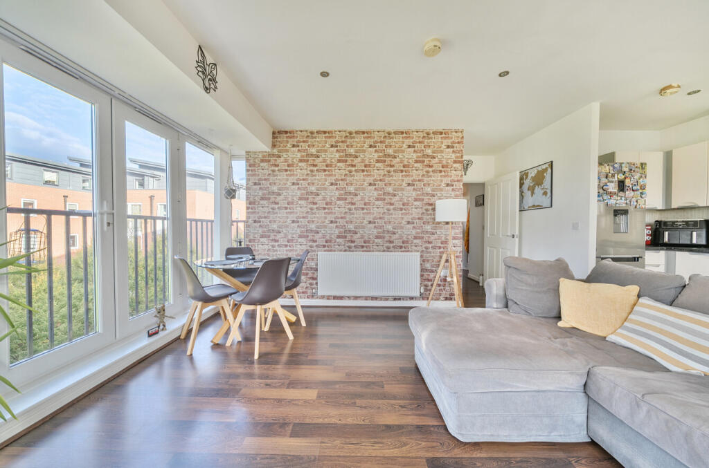 1362209-6-68e6a75...