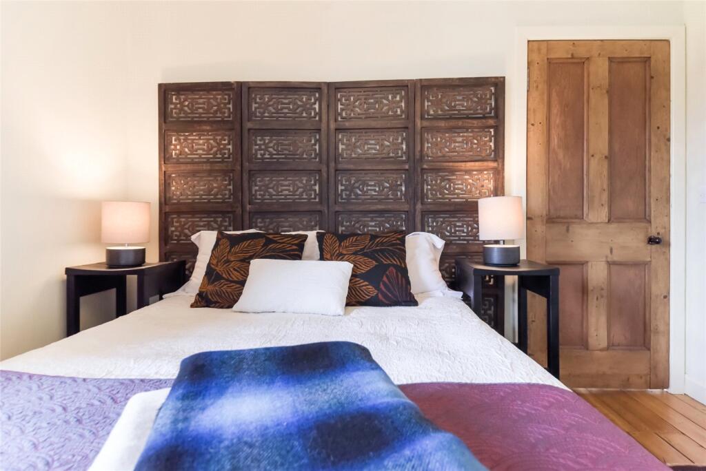 Bed 2