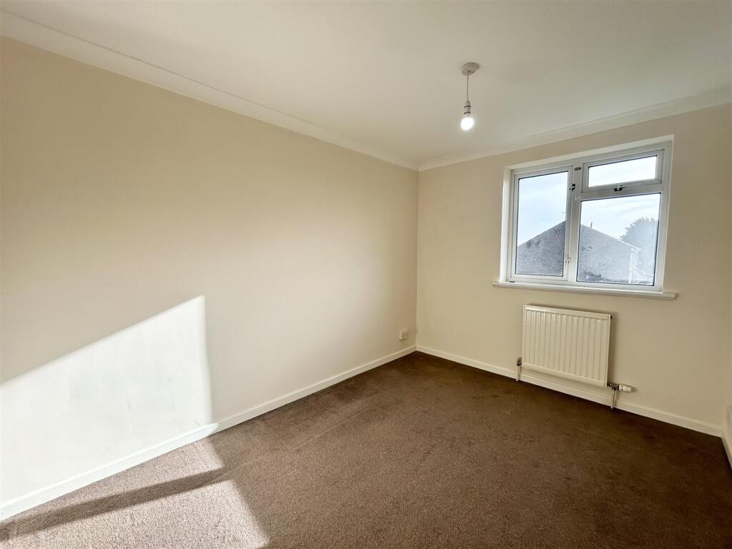 Bedroom 2.jpeg