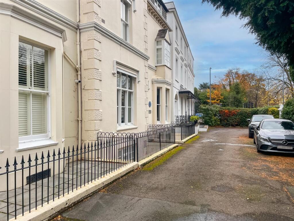 01b IMG_2076-Edit.jpg