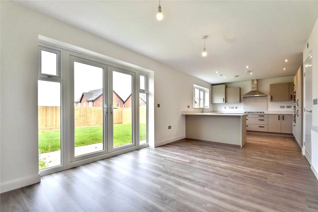 Kitchen/Dining
