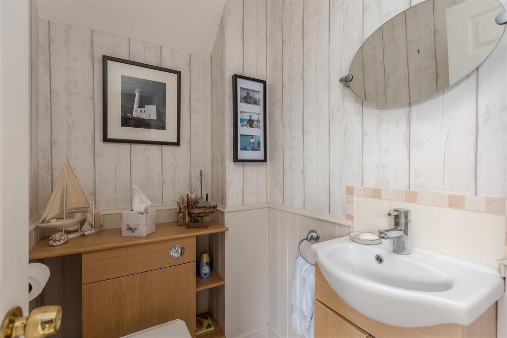 Littledale 61 WC.jpg