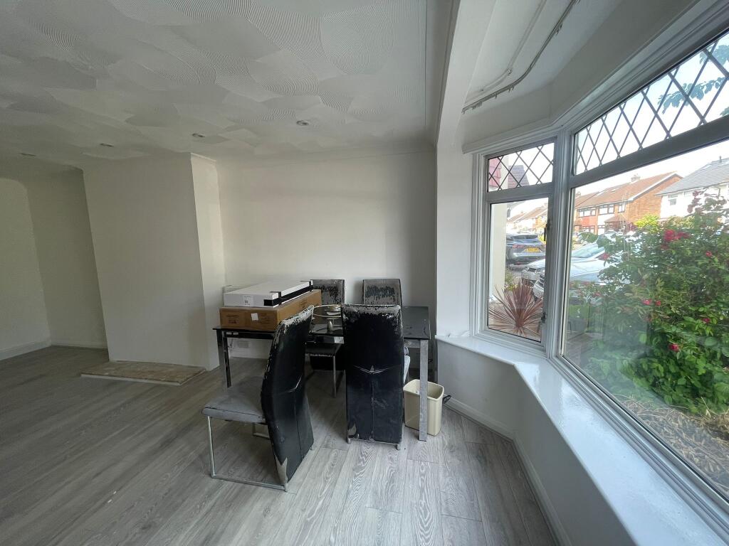 WhatsApp Image 2025-06-13 at 11.31.22.jpeg