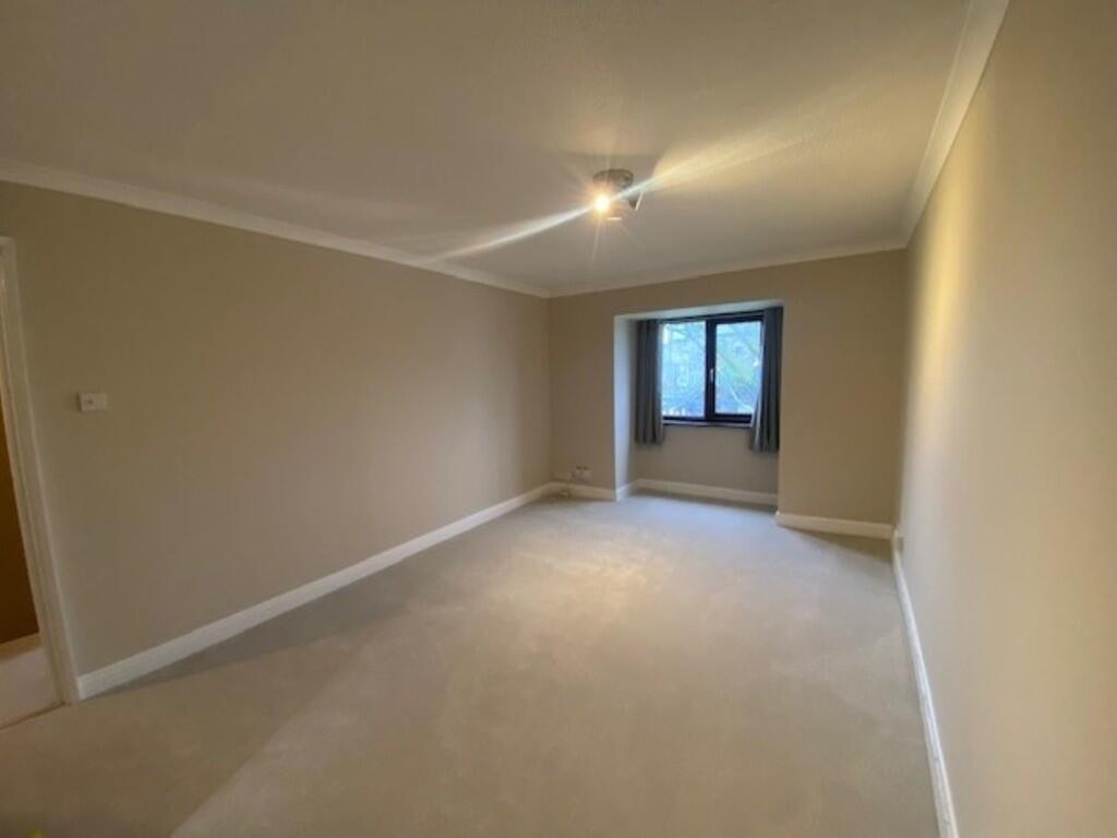 Lounge 2