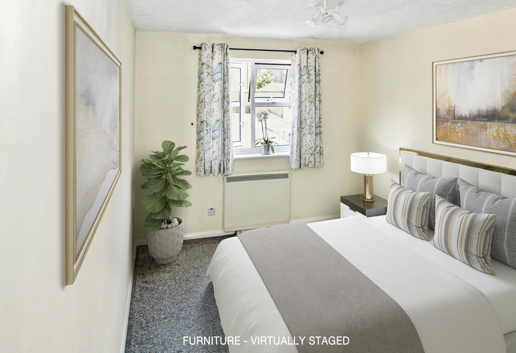 Bedroom (virtually staged)