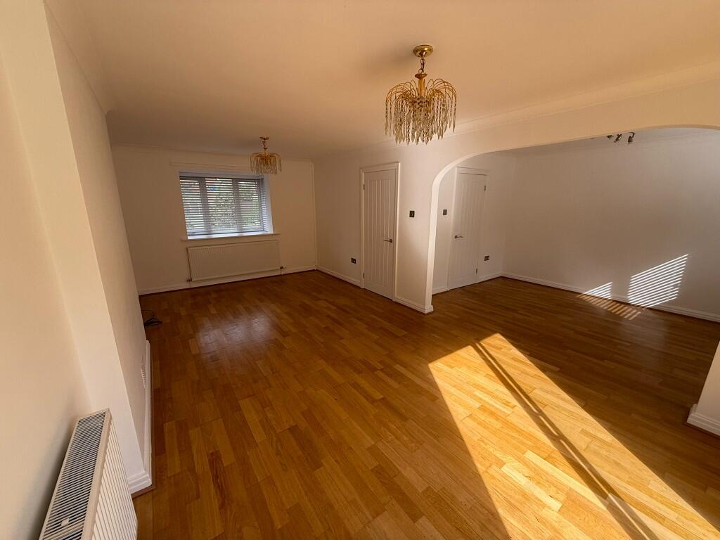 Living/Dining Room