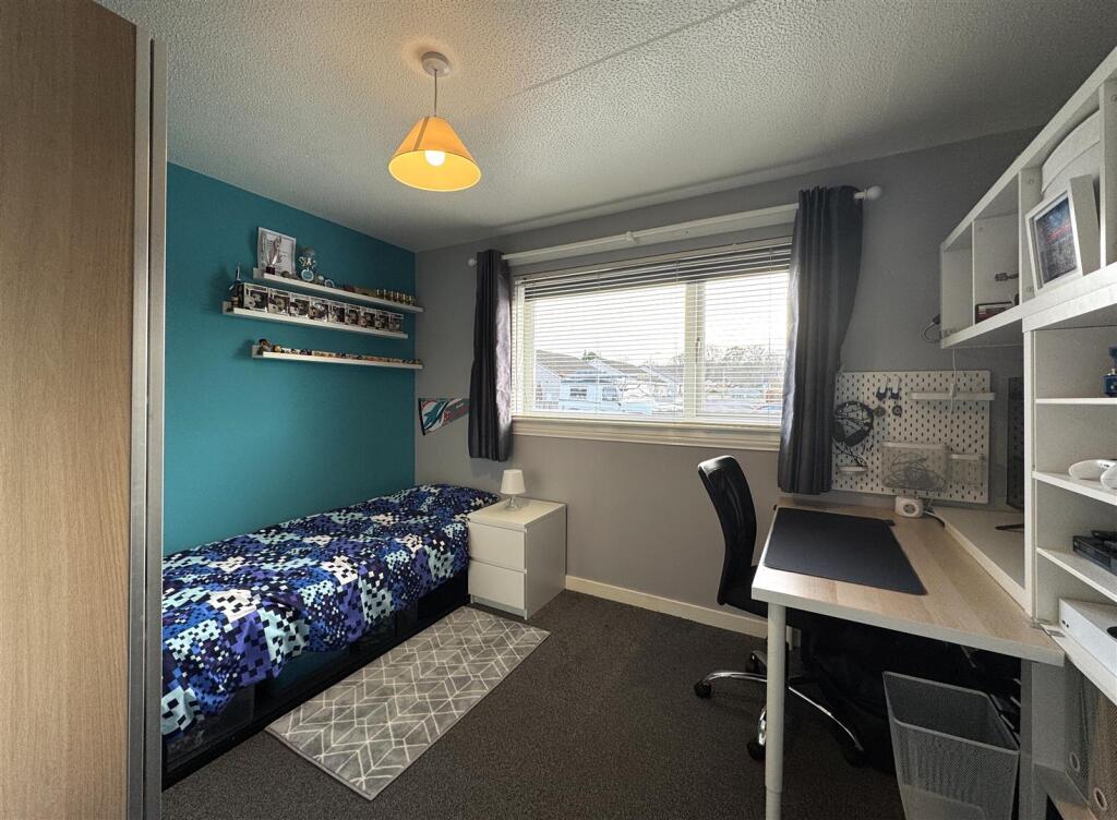 BEDROOM 3.JPG
