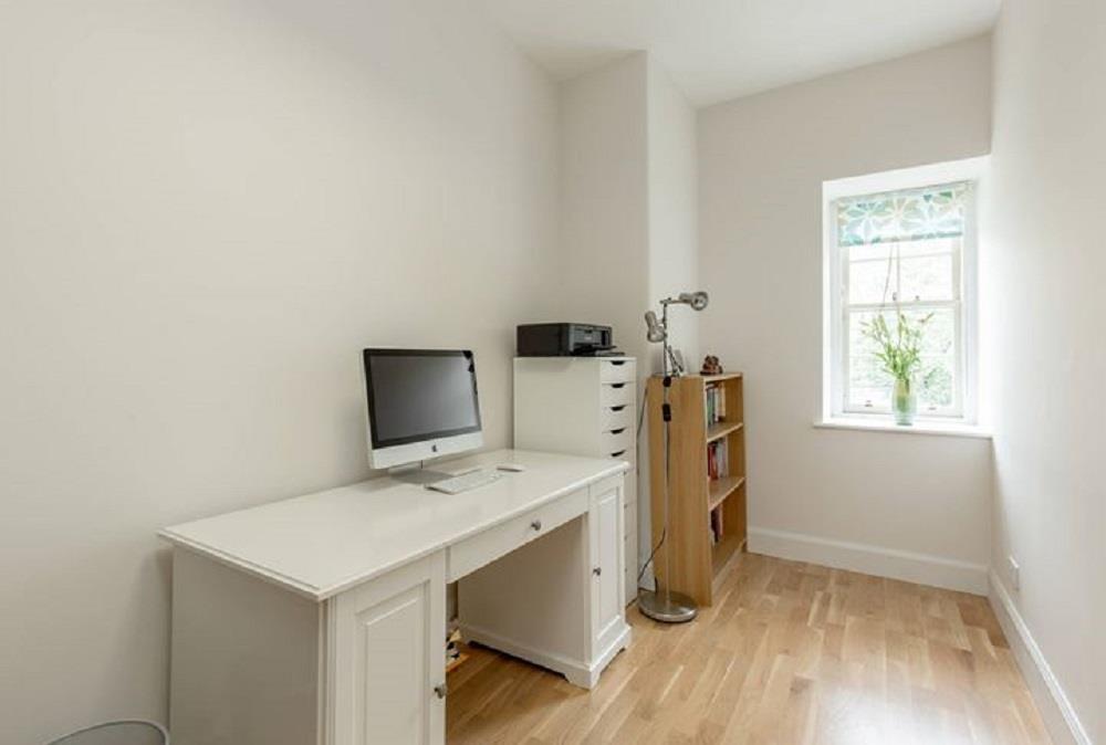 Bedroom 4  or Study.jpg