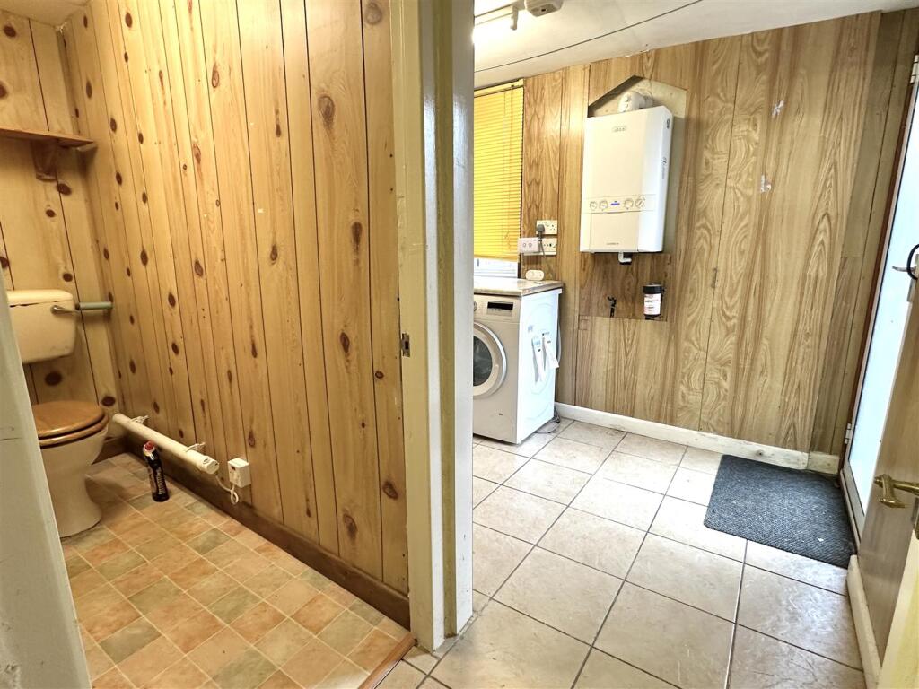 utility/d/s wc