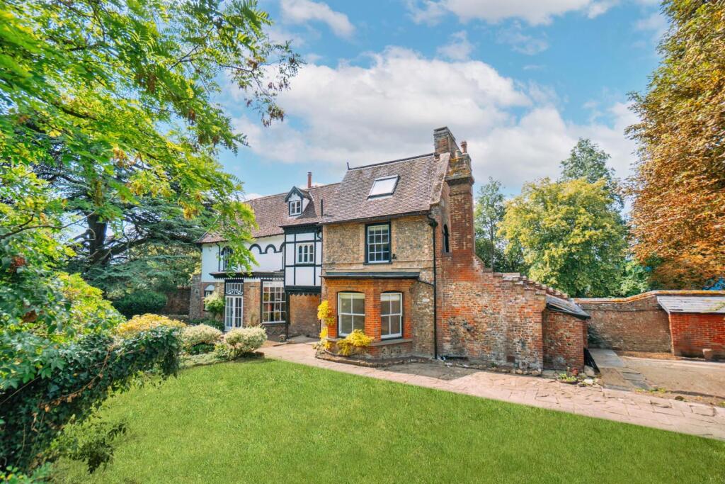 St. Nicholas, Bury St. Edmunds [Rear Elevation] 03