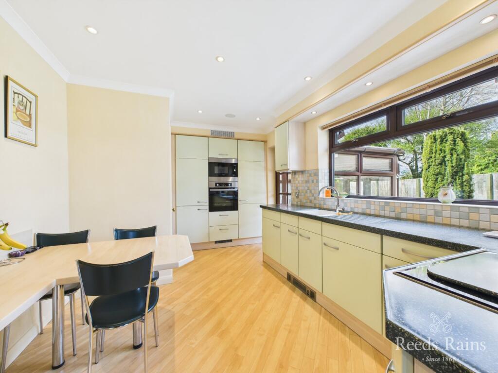 Breakfast Kitchen