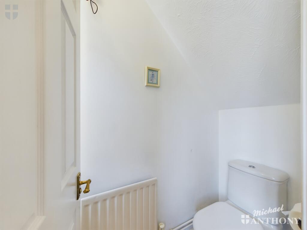 CAM01064G0-PR0419-STILL016