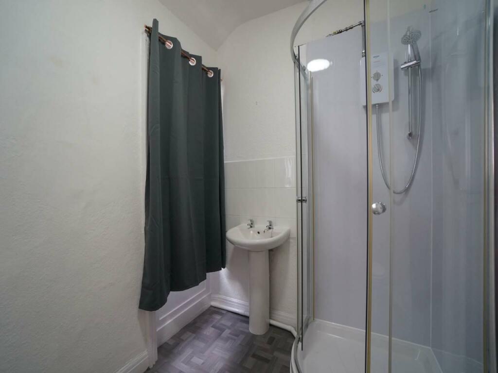 Bathroom 2