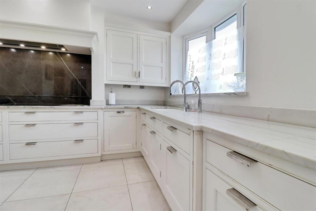 user_edited_photo-13bd3508_user-edited-a1e37dc6-93