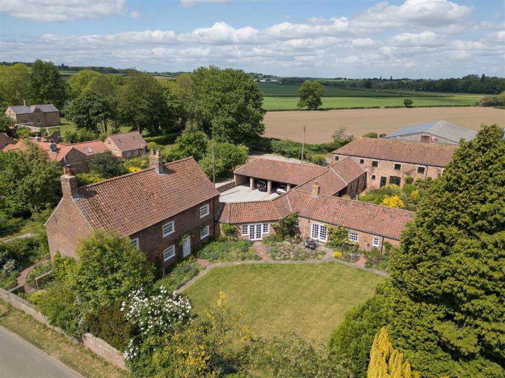 Broadlands Farmstead
