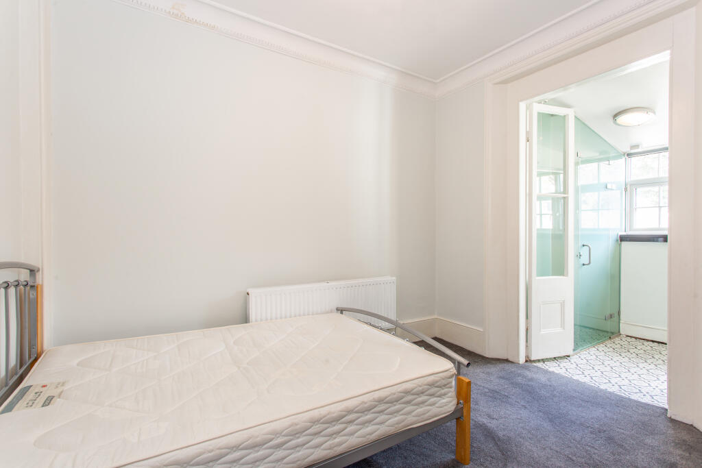 Third Bedroom And En-Suite