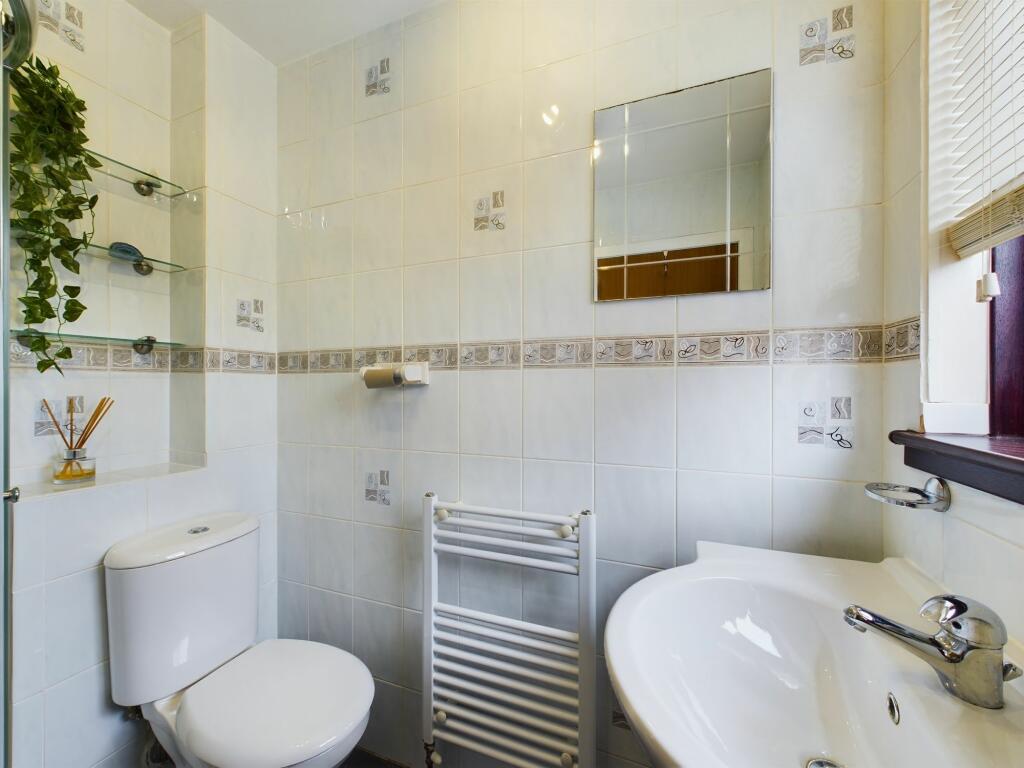 En Suite 1