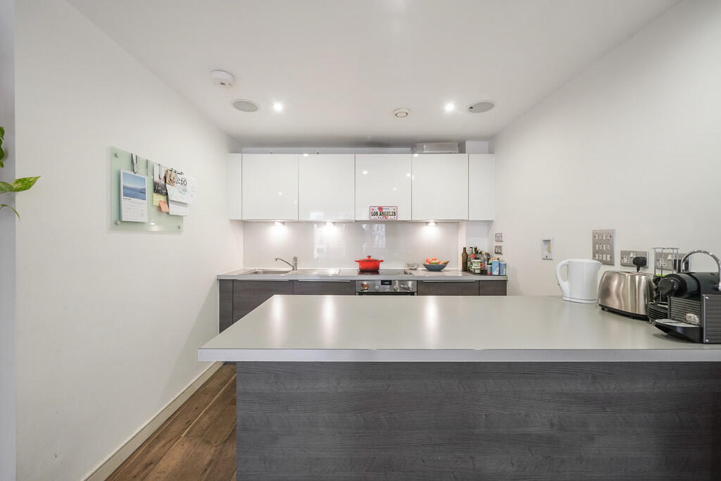 8 Seren Park Gard...