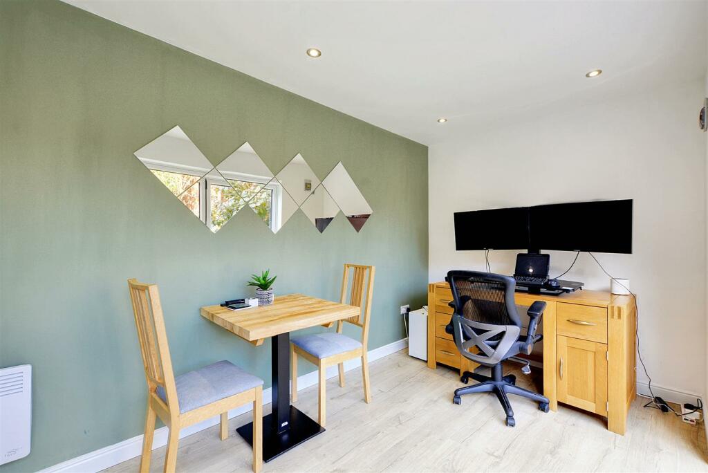 Garden Room Office_1.jpeg