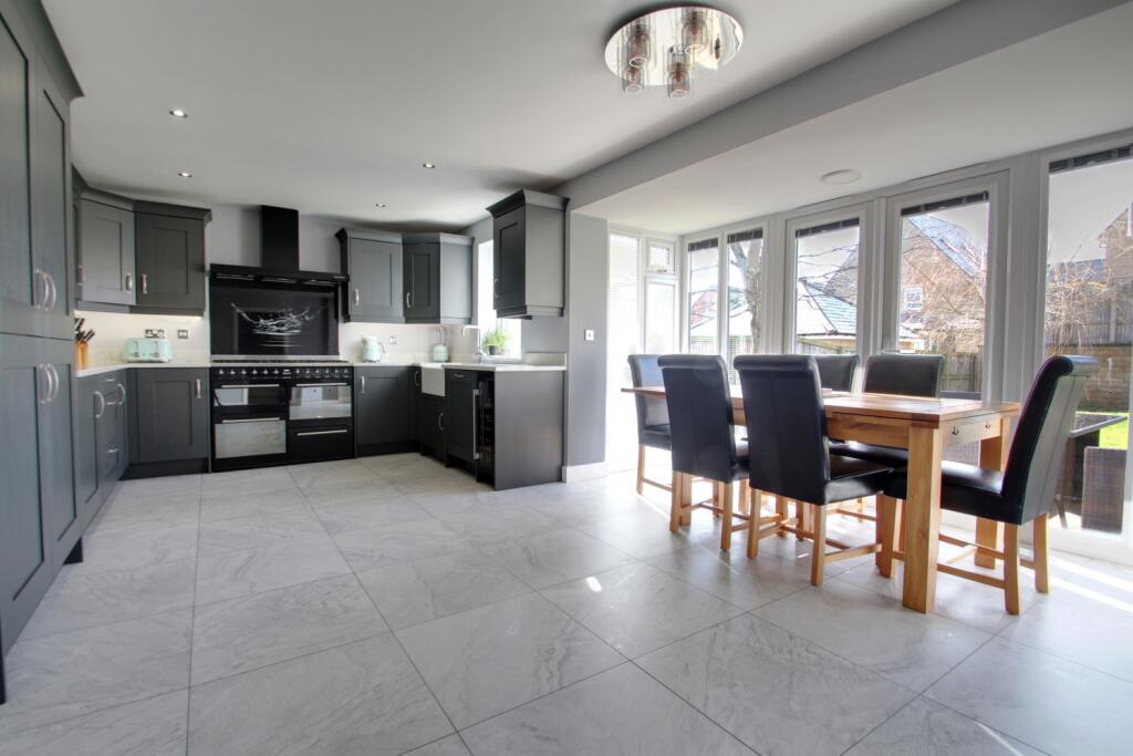 Open plan dining kitchen
