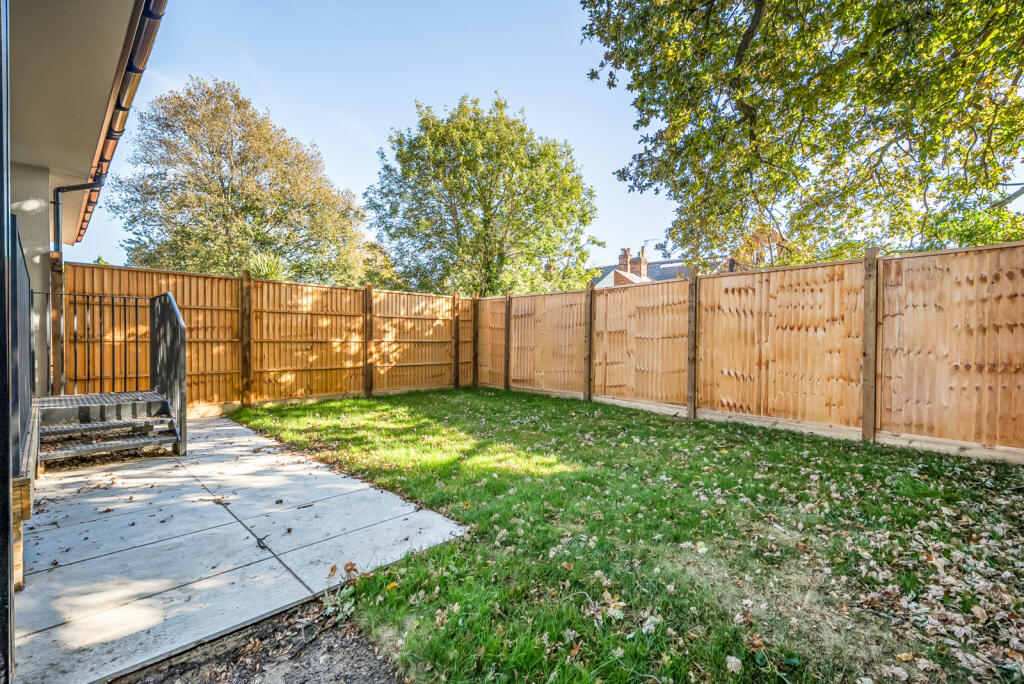 1358821-18-68e3e7...