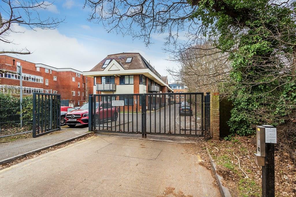 Flat-14-Prime-House-1.jpg