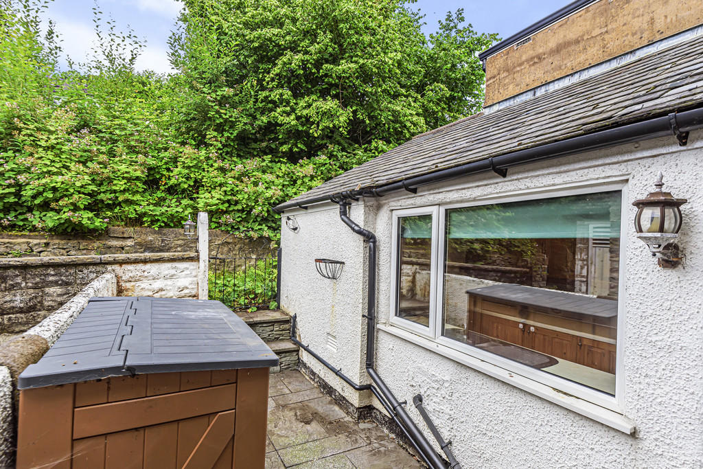Rear courtyard