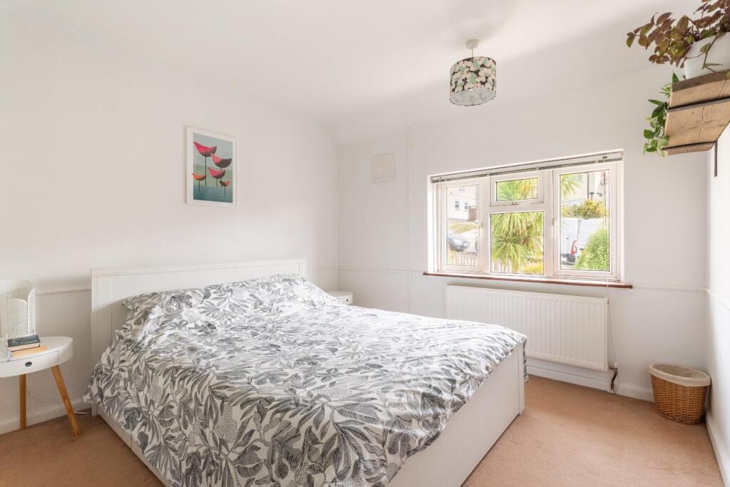 Stanstead Crescent-18.jpg