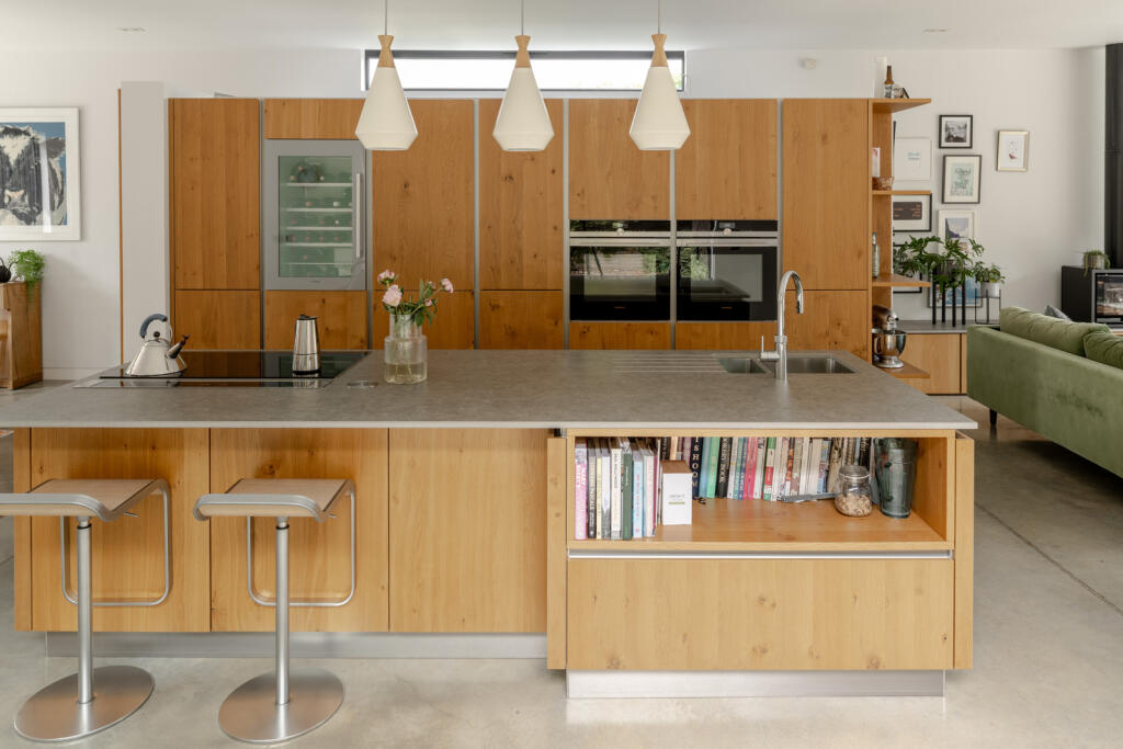 292692 - a0O6700000meH5PEAU_N28.jpg