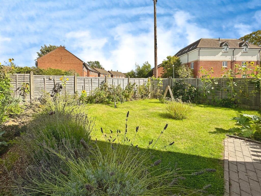 0f45ec70--4E34-B71A-F86A29EE873E-25515-0000096E049