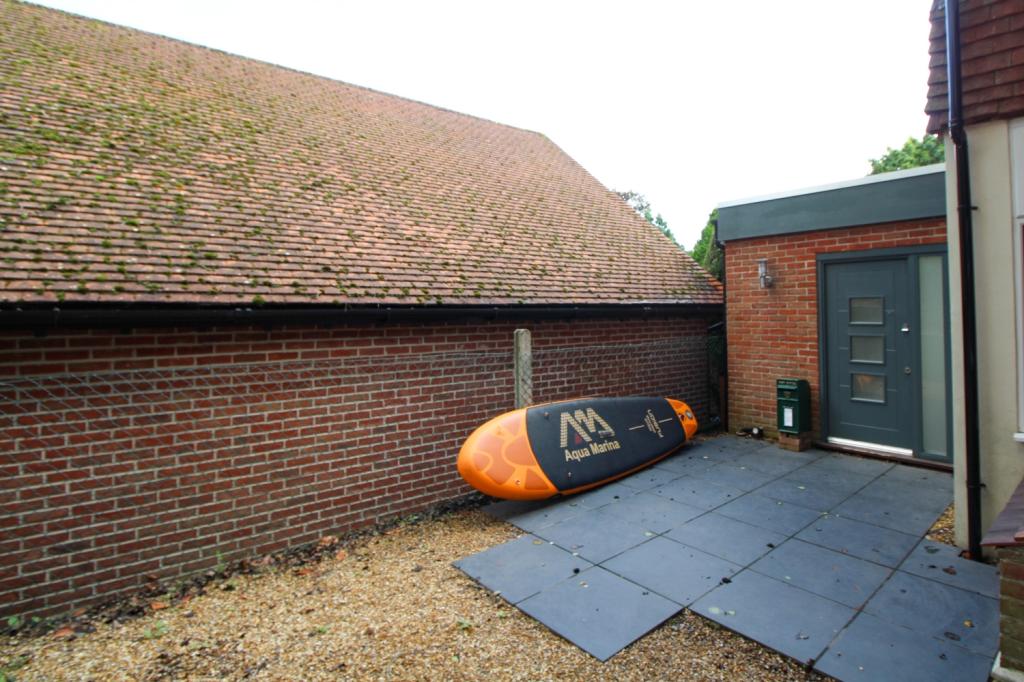 Private Entrance