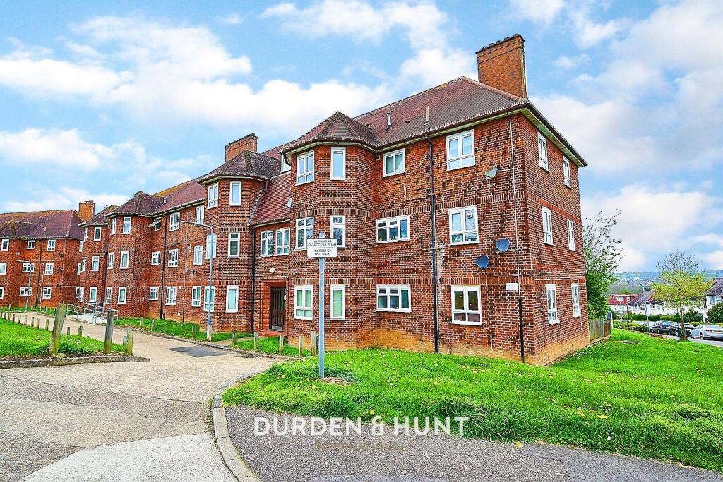 Vicarage Road, Woodford Green, IG8