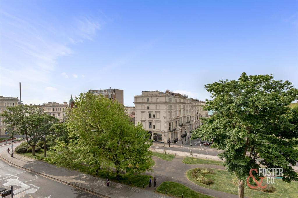 Palmeira Avenue Mansions 17-19-2.JPG