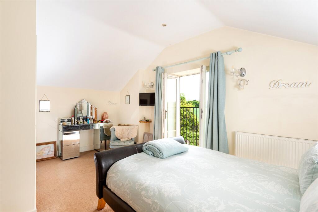 Principal Bedroom