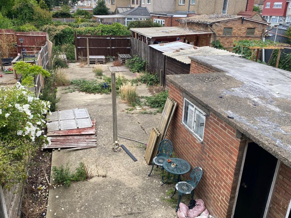 garden.jpg