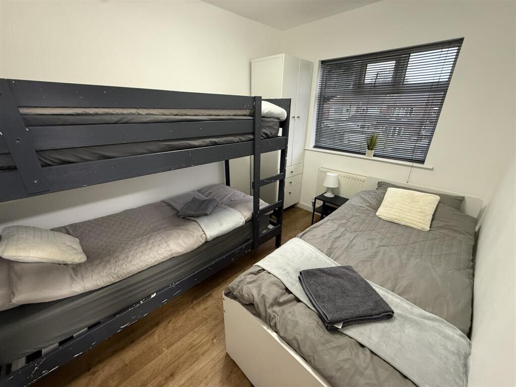 Mayville Avenue, Hull