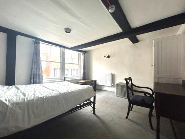 bedroom ..jpg
