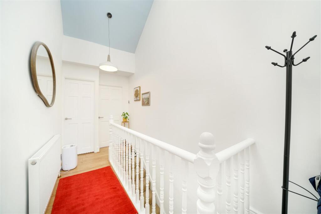 38B Maybury Gardens - W52chNsw9zdtQ73ULqWF.jpg